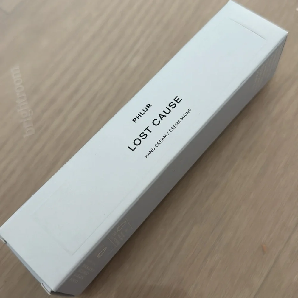 Phlur Lost Cause Hand Cream - Blue - Picture 2 of 2